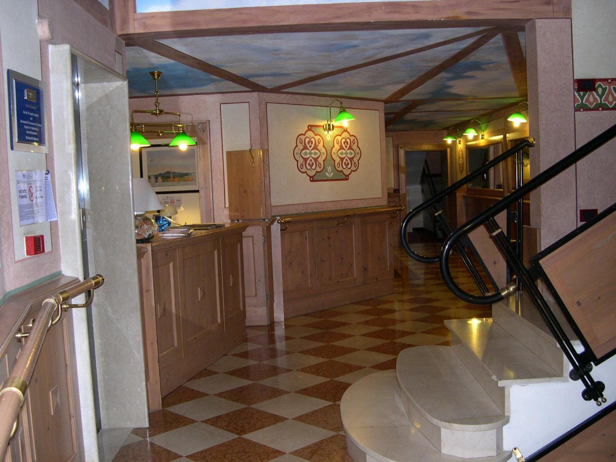 Aparthotel Orsa Maggiore